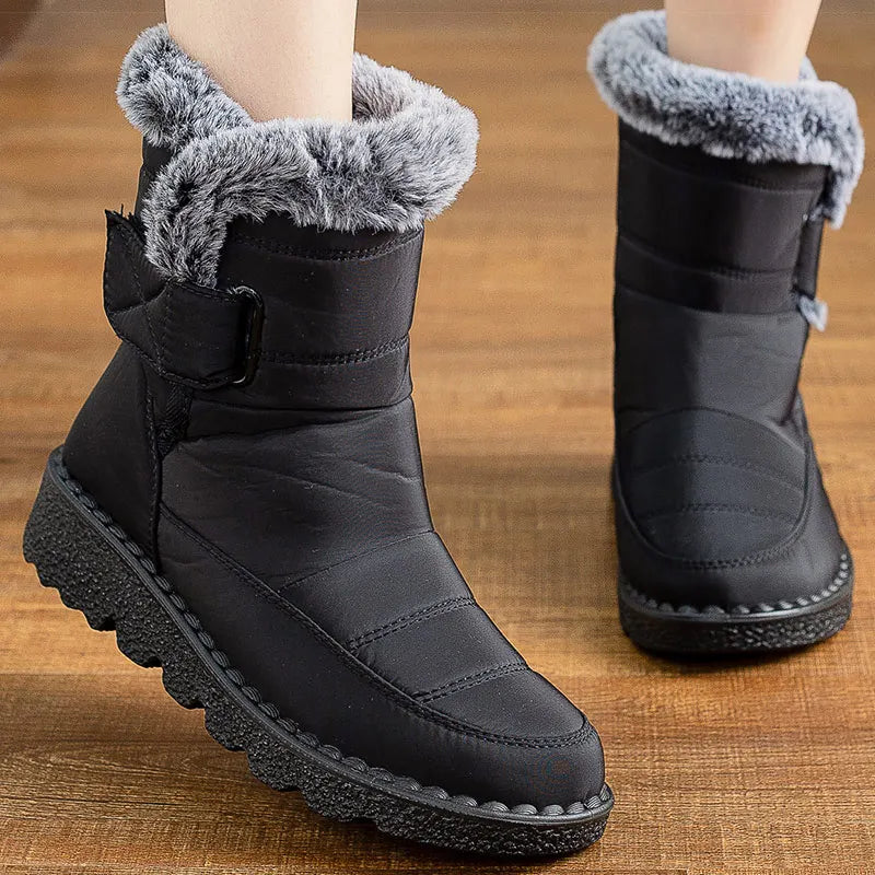 Women’s Snow Boots – Warm Fur Lined Winter Footwear