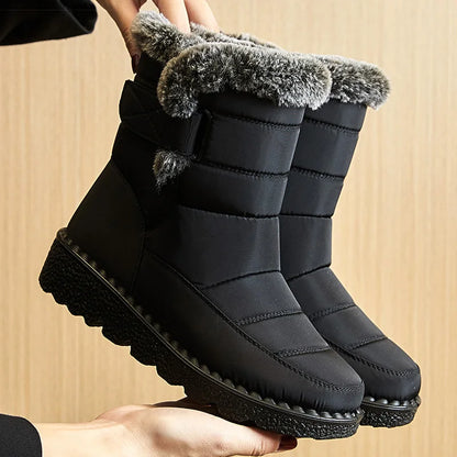Women’s Snow Boots – Cozy Fur-Lined & Waterproof