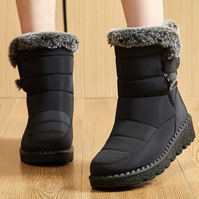 Women’s Snow Boots – Cozy Fur-Lined & Waterproof